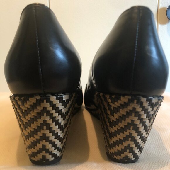 Anyi Lu Daphne black leather wedges w/ woven heels sz 39 - Picture 6 of 12